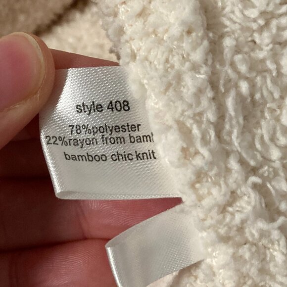 Barefoot Dreams Bamboo Chic Cozy Knit Robe with Hood Size 6-8 - Picture 5 of 6